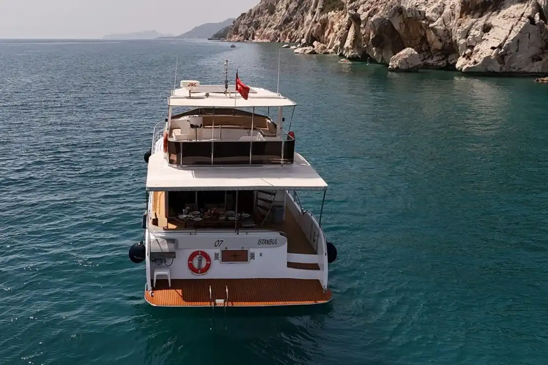 Antalya Yacht Rental 20m Private Yacht 8
